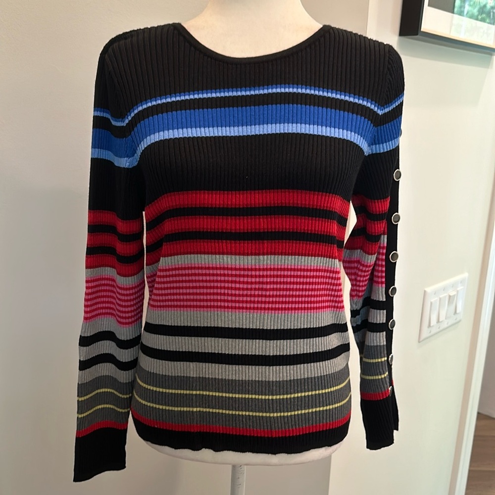 NWOT- Liz Claiborne striped long sleeve sweater. Size LP